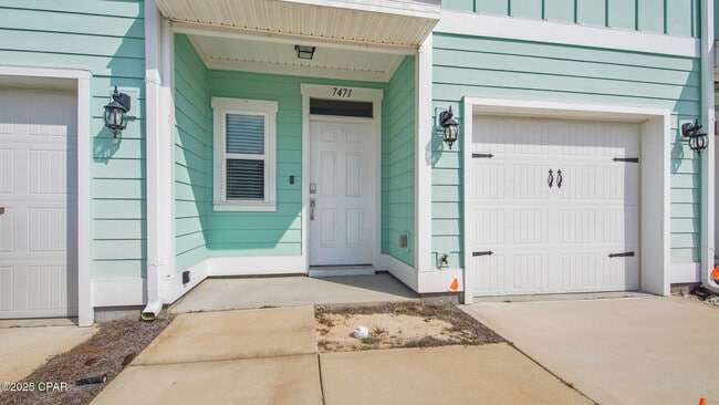 7471 Shadow Lake Dr in Panama City Beach, FL - Foto de edificio - Building Photo