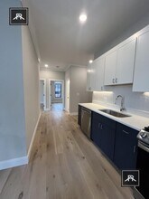 159 Everett St in Boston, MA - Building Photo - Building Photo