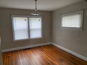 20 E Stanton Ave in Columbus, OH - Building Photo - Building Photo