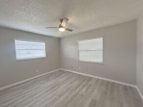1025 Mississippi Ave in St. Cloud, FL - Building Photo - Building Photo