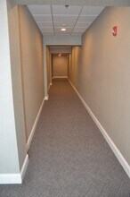 6 Admirals Wy in Chelsea, MA - Building Photo - Building Photo