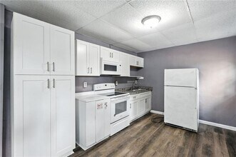 1527 Langston Ave SW in Atlanta, GA - Building Photo - Building Photo