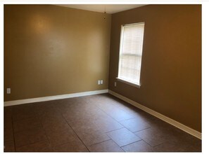 2887 W Barnett Springs Ave in Ruston, LA - Foto de edificio - Building Photo