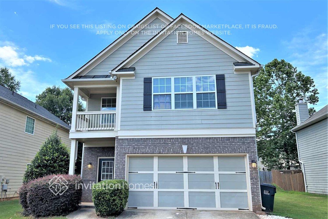 5302 Catrina Way in Buford, GA - Building Photo