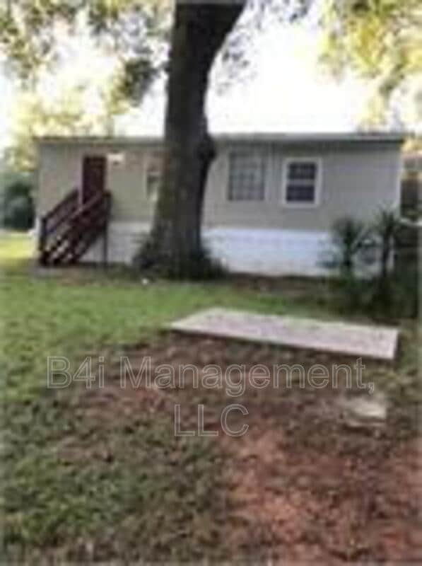1007 E Mcintosh Rd in Griffin, GA - Building Photo - Building Photo