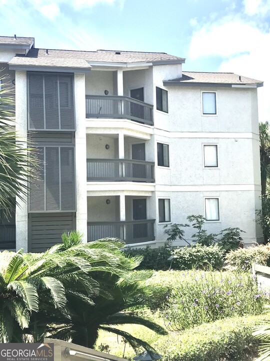 372 Moss Oak Cir in St. Simons Island, GA - Foto de edificio