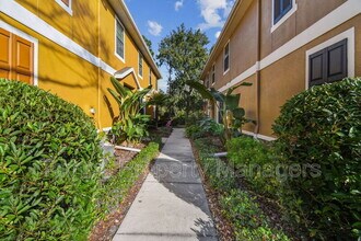 5704 Kingletsound in Fish Hawk, FL - Building Photo - Building Photo