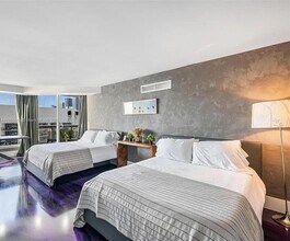 1717 N Bayshore Dr, Unit A-3545 in Miami, FL - Foto de edificio - Building Photo