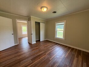 715 Chuckey Pike in Chuckey, TN - Building Photo - Building Photo