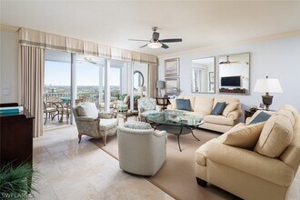 410 Flagship Dr in Naples, FL - Building Photo - Building Photo
