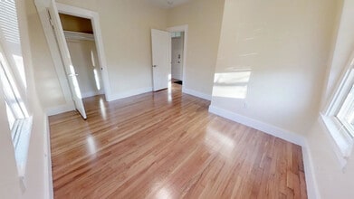 413 Washington St in Cambridge, MA - Building Photo - Building Photo