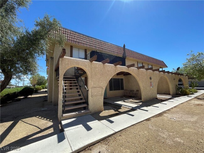 1617 Cordoba Ln in Las Vegas, NV - Building Photo - Building Photo