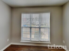 8404 Conner Ridge Ln in Charlotte, NC - Foto de edificio - Building Photo