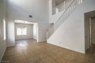 4420 Pacific Crest Ave in Las Vegas, NV - Building Photo - Building Photo