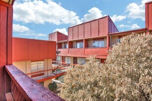 3243 Nacogdoches Rd in San Antonio, TX - Building Photo