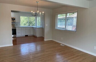 3524 S Austin St in Seattle, WA - Building Photo - Building Photo