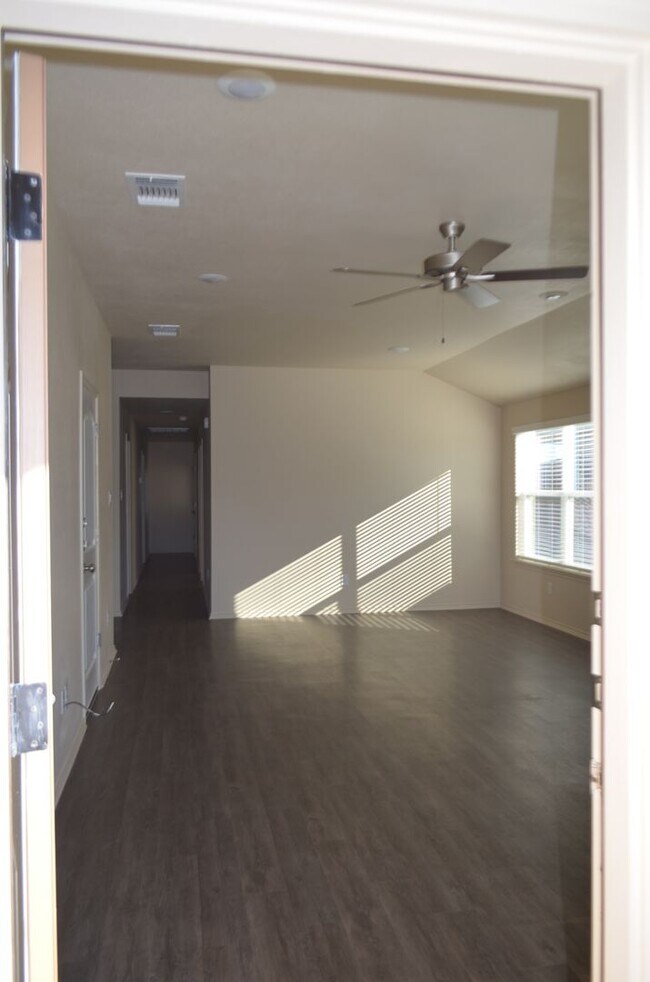 1713 Clovis Dr in Copperas Cove, TX - Building Photo - Building Photo