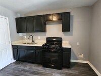 8747 Josie St photo'