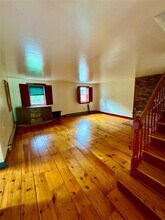 30 Schoonmaker Ln in Stone Ridge, NY - Building Photo - Building Photo