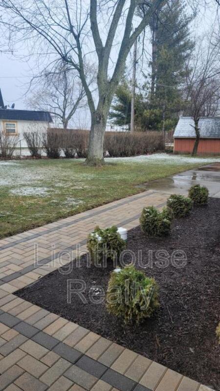 7346 Noble St in Merrillville, IN - Building Photo - Building Photo