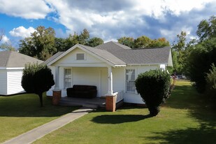 418 Harper Ave in Auburn, AL - Building Photo