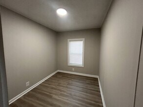 8 White Oak Village in Rainbow City, AL - Building Photo - Building Photo