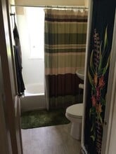 122 Harding St in Madison, WI - Foto de edificio - Building Photo