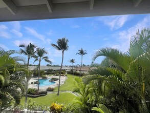 75-6081-6081 Ali‘i Dr in Kailua Kona, HI - Building Photo - Building Photo