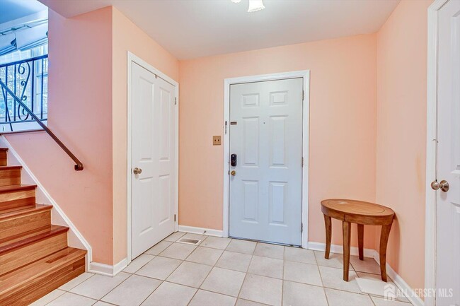 15 Howell Ave in Piscataway, NJ - Building Photo - Building Photo