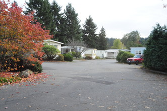 7301 NE 175th St in Kenmore, WA - Building Photo - Building Photo