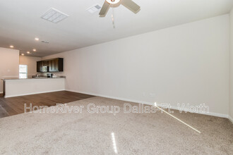 4136 Sweet Fennel Dr in Dallas, TX - Building Photo - Building Photo