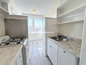 28 Quint Ave in Boston, MA - Building Photo - Building Photo