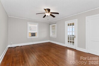 1418 Park Dr in Charlotte, NC - Foto de edificio - Building Photo