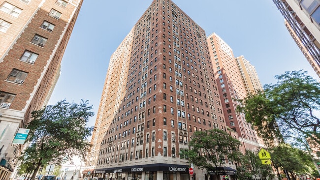 property at 1100 N Dearborn St