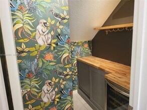 2820 Troubadour St in Palm Springs, FL - Building Photo - Building Photo