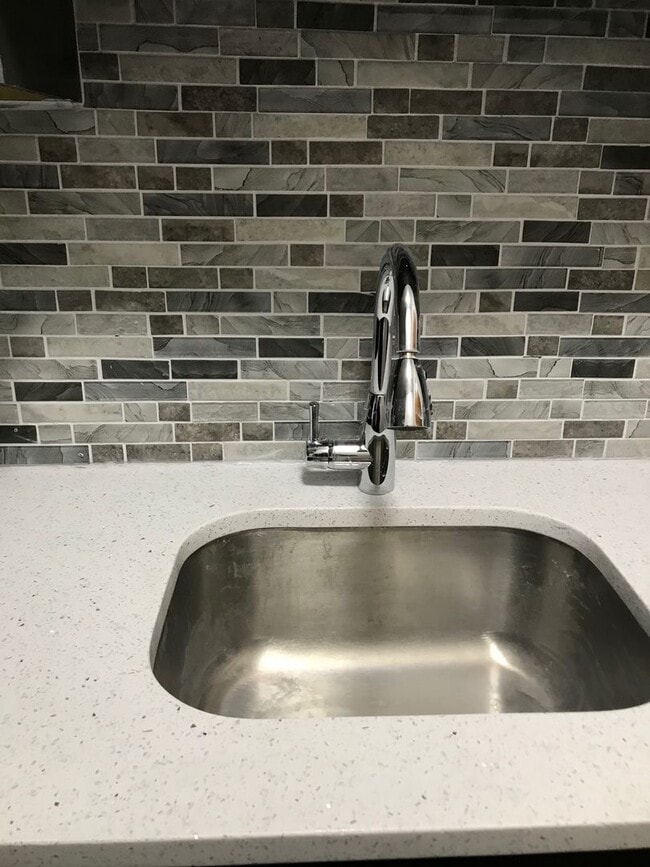 41 Blake St in New Haven, CT - Building Photo - Building Photo