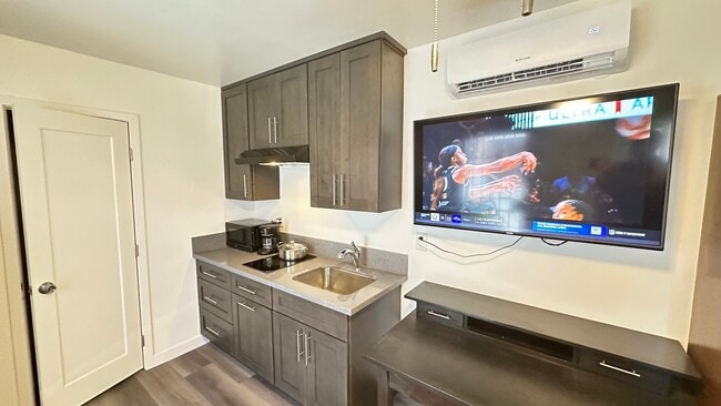 property at 11420 Cedar Ave