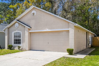 3458 Talisman Drive in Middleburg, FL - Building Photo - Building Photo