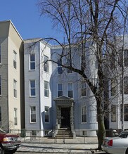 80 Grove St in Brooklyn, NY - Building Photo - Building Photo