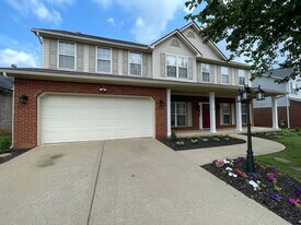 10923 Keene Rd in Louisville, KY - Building Photo