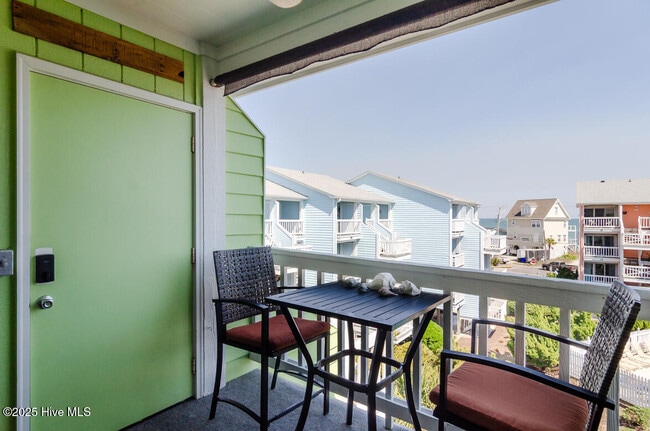 1618 Canal Dr in Carolina Beach, NC - Building Photo - Building Photo