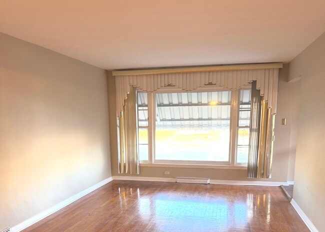 11706 S Artesian Ave in Chicago, IL - Building Photo - Building Photo