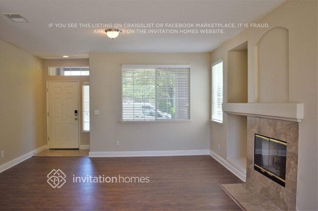 9396 Lakepoint Dr in Elk Grove, CA - Building Photo - Building Photo