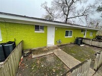 7810 Glass St - 6