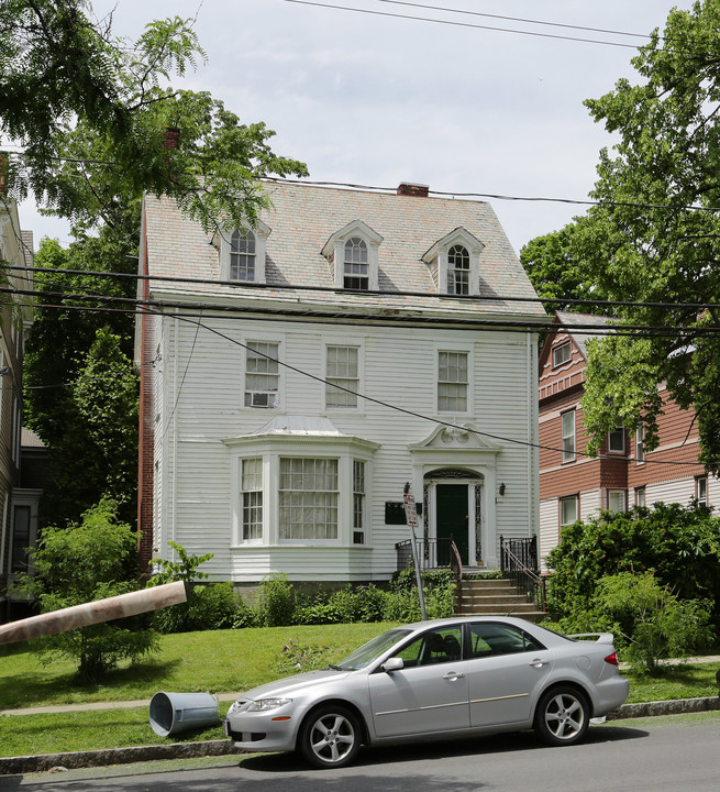 115 S Lake Ave in Albany, NY - Building Photo