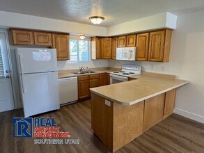 790 N 2720 E in Saint George, UT - Building Photo - Building Photo