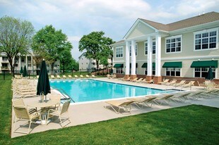 Chesterbrook Apartments For Rent Pa Stonegate At Devon Apartment Homes