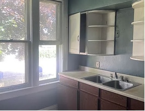 1026 Lenox Ave, Unit 1R in North Chicago, IL - Foto de edificio - Building Photo