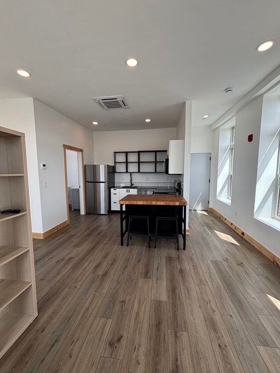 property at 1190 Stafford Rd