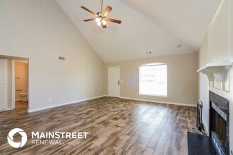 2604 Briarcliff Dr in Moore, OK - Building Photo - Building Photo